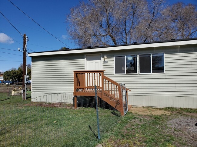 Photo - 5529 Shasta Way