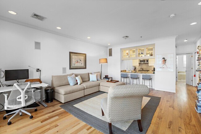 Photo - 277 Grand St Unit 211