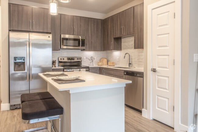 1 BR, 1 BA - 714 SF - A2