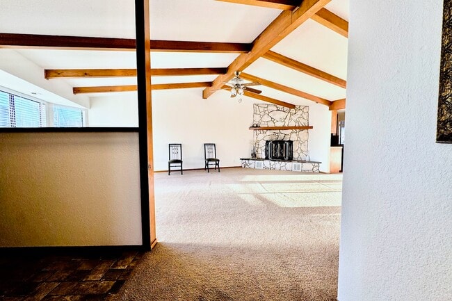 Photo - 695 Ketch Ct