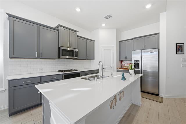 Photo - 2121 Esher Dr