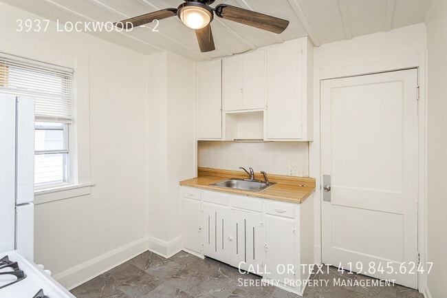 Photo - 3937 Lockwood-2 Unit 2