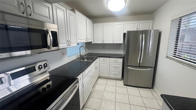 Photo - 8540 SW 133rd Avenue Rd Unit 316