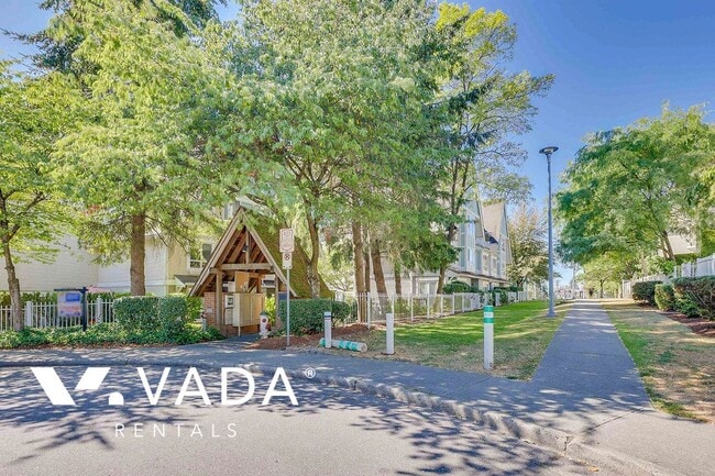 Photo - Tudor Grove 1 Bedroom Apartment For Rent 1... Unit 101