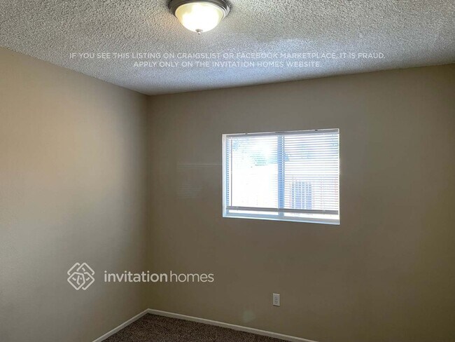 Photo - 11961 Hubbard St