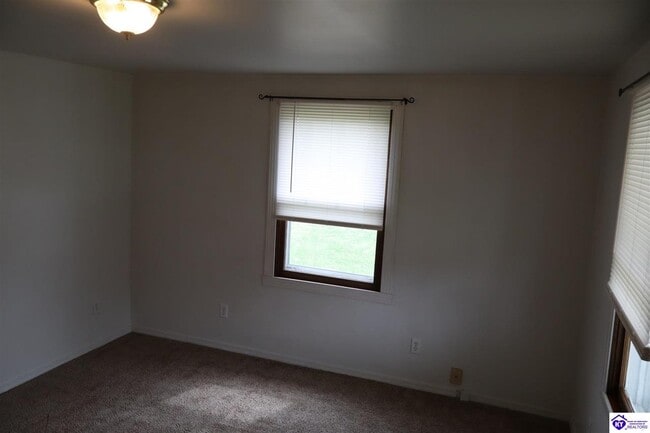 Photo - 316 Church St