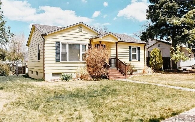 Photo - 1310 Columbia St House