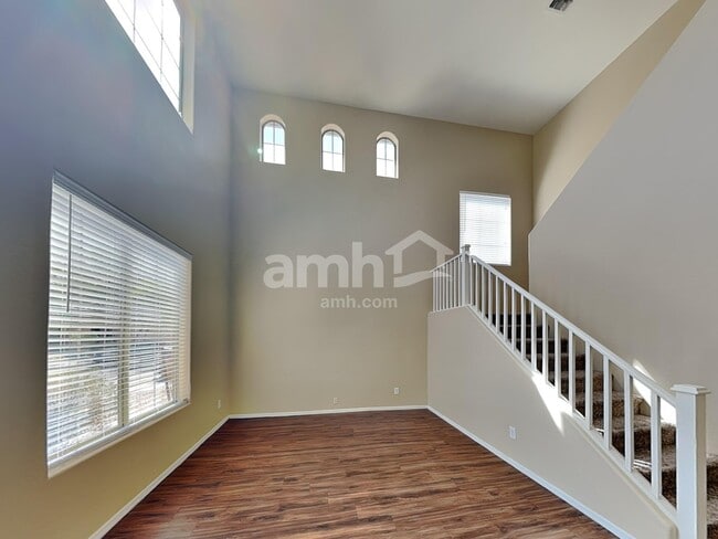 Photo - 148 S 108th Ave