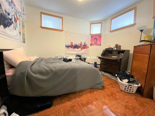 69 Babcock St Unit 1