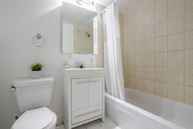 Photo - La Tour Penfield