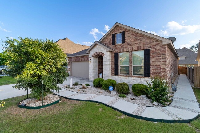 Building Photo - Beautiful single-story home in the sought-...