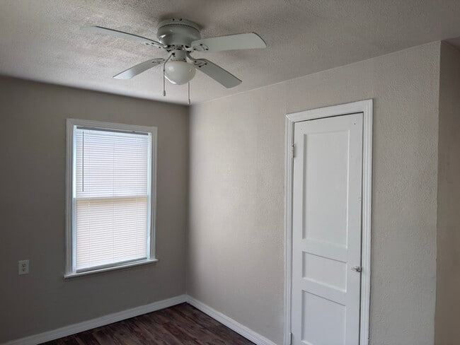 Photo - 1422 W Mariposa Dr