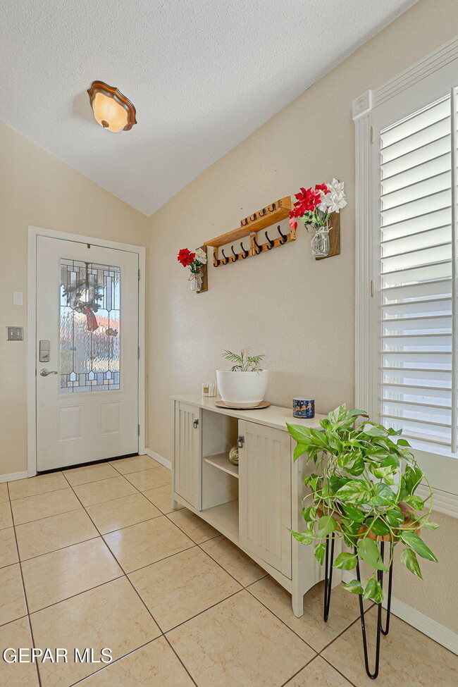 Photo - 1281 Amber Morgan Dr