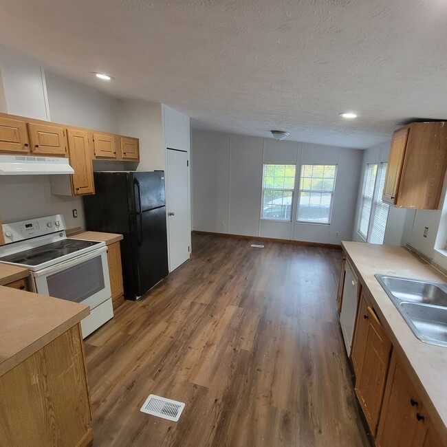 Photo - 3/2-Rickman, TN- For Rent