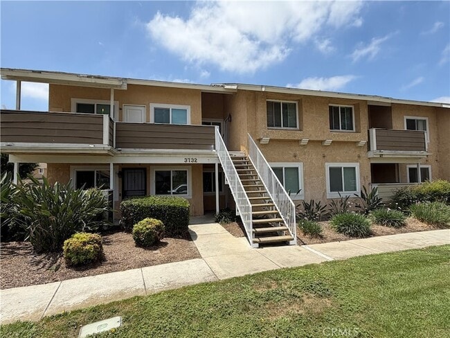 Photo - 3732 Oak Creek Dr Unit E