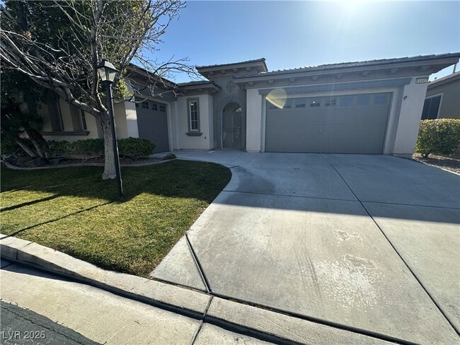 Building Photo - 10447 Garden Rose Dr