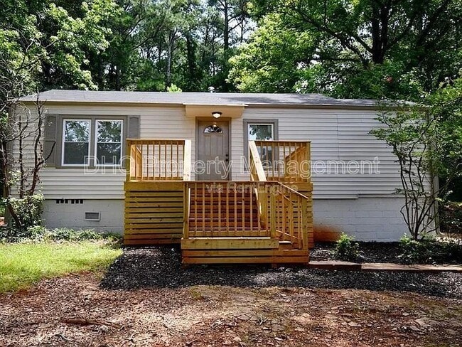 Photo - 1394 Alverado Way