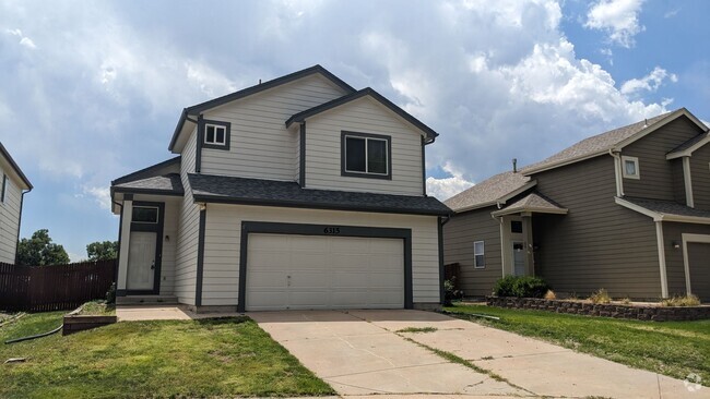 Building Photo - Large 4 Bed 3.5 Bath in Stetson Hills Rental