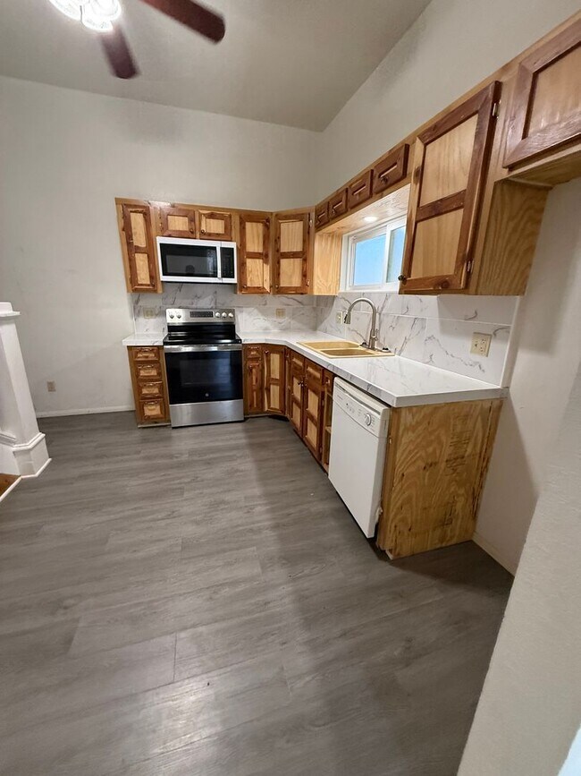 Photo - 918 S 19th St