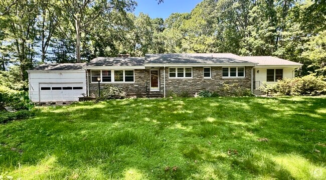 Building Photo - 15 Highland Rd Rental