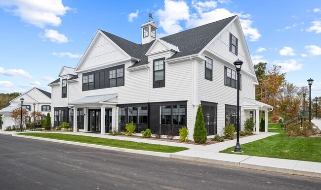 Star Deluxe Branford