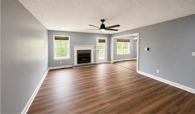 246 Lynhaven Dr