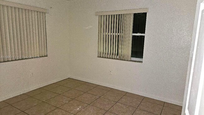 Photo - 11972 SW 217th St