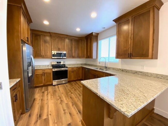 Photo - 438 N Stone Mountain Dr Unit A