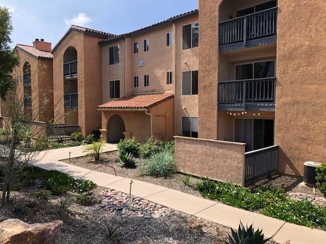 7120 Shoreline Dr Unit 2311