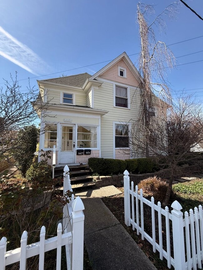 Photo - 1447 Ellis St Unit #A