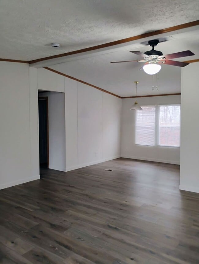 Photo - Gorgeous 3 Bedroom 2 Bath Home in Convenient Dawsonville Location! Move In Ready!!!!