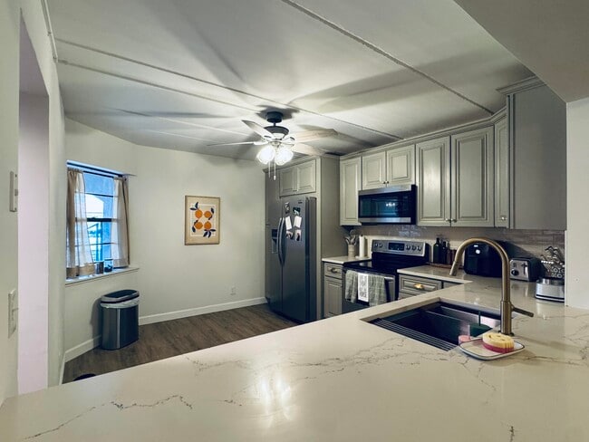 Photo - 12260 Sag Harbor Ct Unit 7