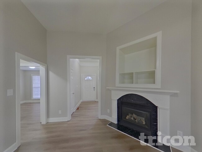 Photo - 1212 Danielle Downs Ct SE