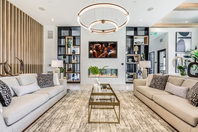 Photo - Bainbridge Market Commons