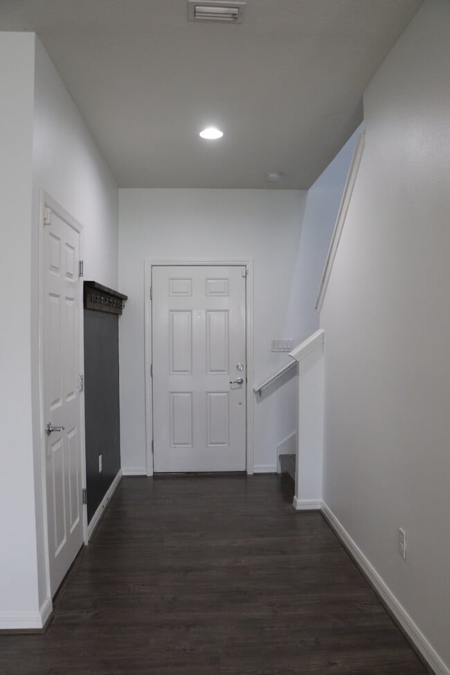 Photo - 5239 Fallen Leaf Dr