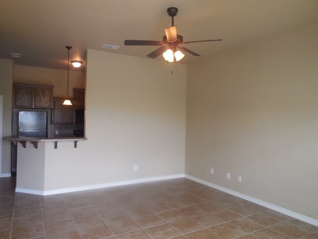613 Paseo del Plata Dr