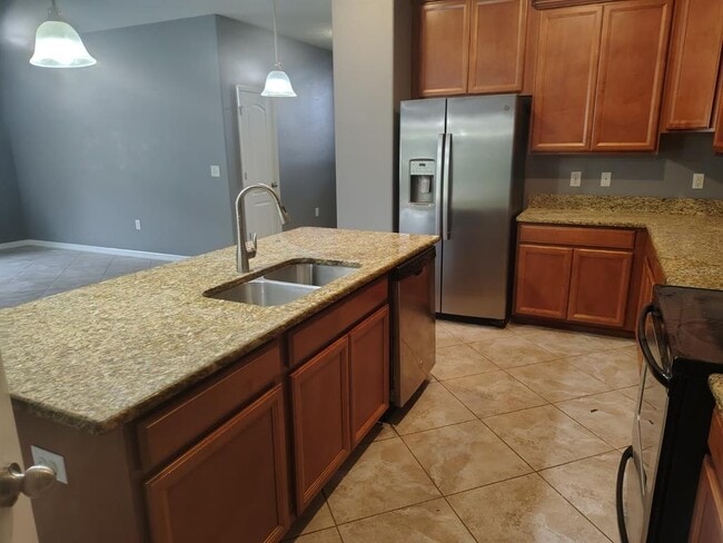 Photo - 2288 Grantham Ave