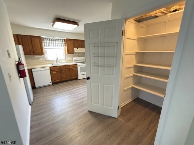 Photo - 149 Mockingbird Ct