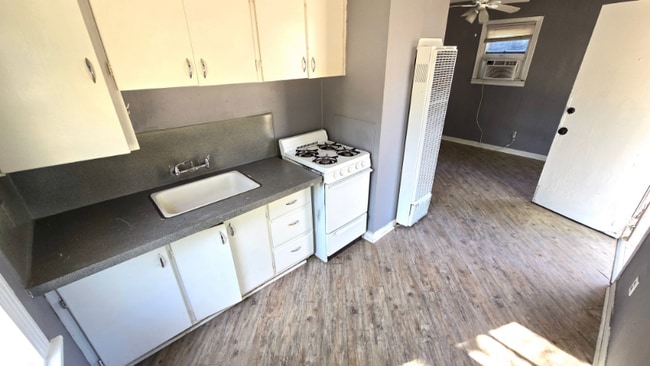 Photo - 1720 23rd St