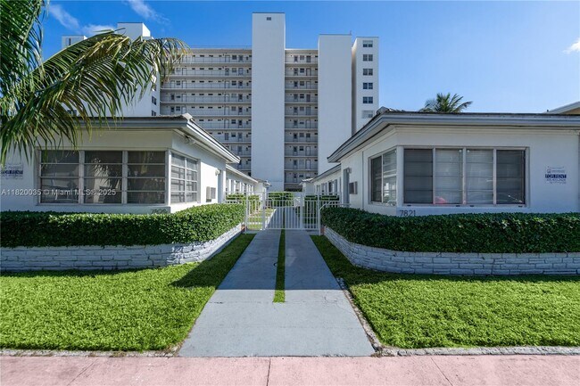 Photo - 7821 Carlyle Ave Apartment Unit 1