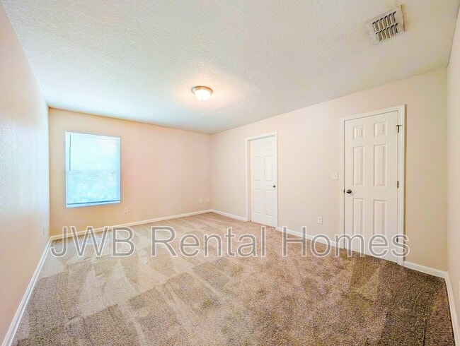 Photo - 156 Odell St