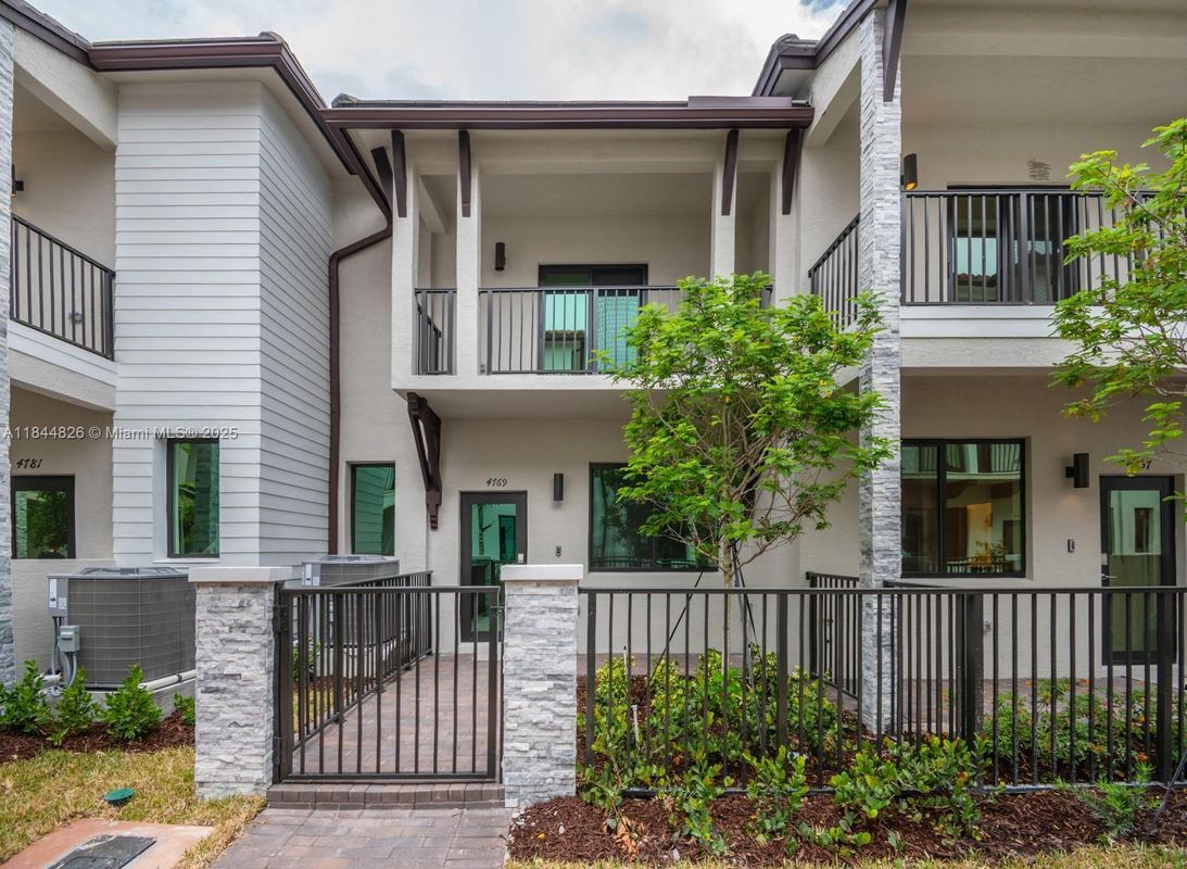 Photo - 4769 NW 83rd Pkwy