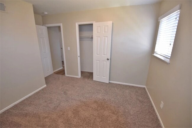 Building Photo - 6002 Team Ct Rental