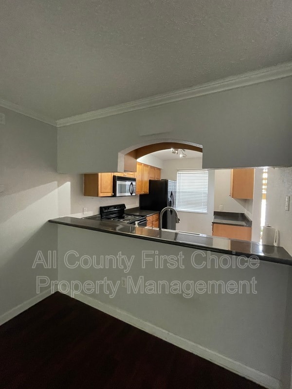 Photo - 10196 Sailwinds Blvd S Unidad 104