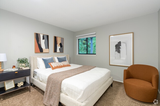 2BR, 1BA - 991SF - Bedroom 1 - Veri on Cascade Barclay
