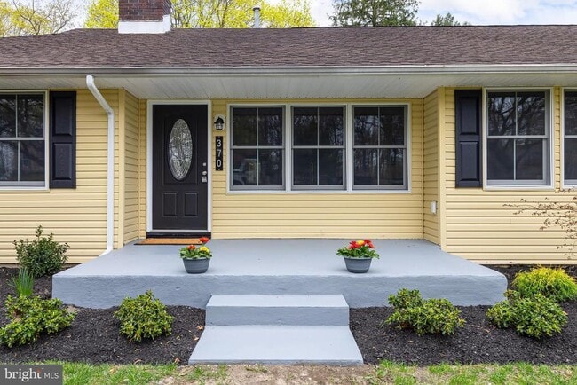 Photo - 370 Ganttown Rd