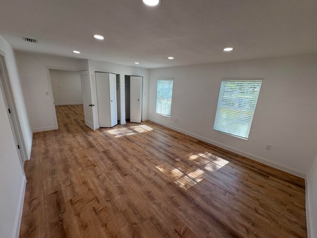 Photo - 2301 S San Jose Cir