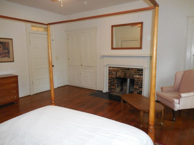 Photo - 375 S Upper St Unit 2