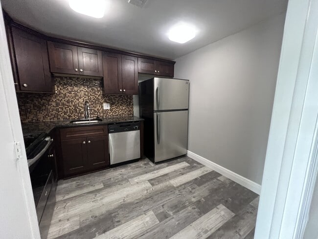 Photo - 4158 Inverrary Dr