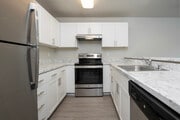 3x2 Townhome w/ Garage - 1,196 Sq Ft